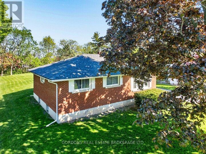 Property Photo:  3770 Fair Grounds Road  ON K0H 1X0 