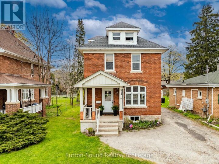 Property Photo:  425 2nd Avenue East  ON N4K 2G2 