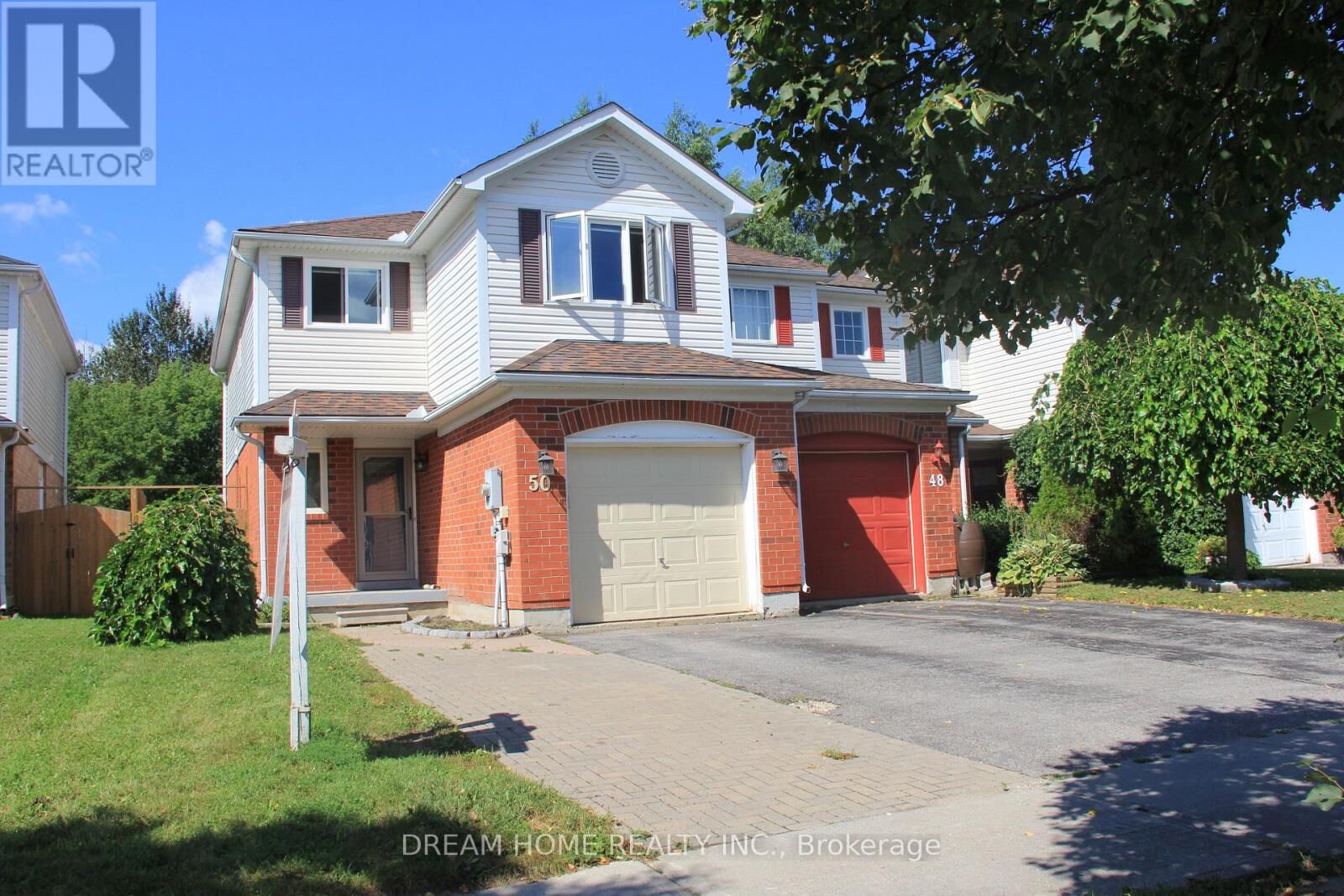 Property Photo:  50 Pickett Crescent  ON L4N 8B8 