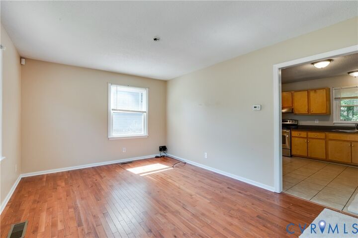 Property Photo: 6519 Balsam Road VA 23225