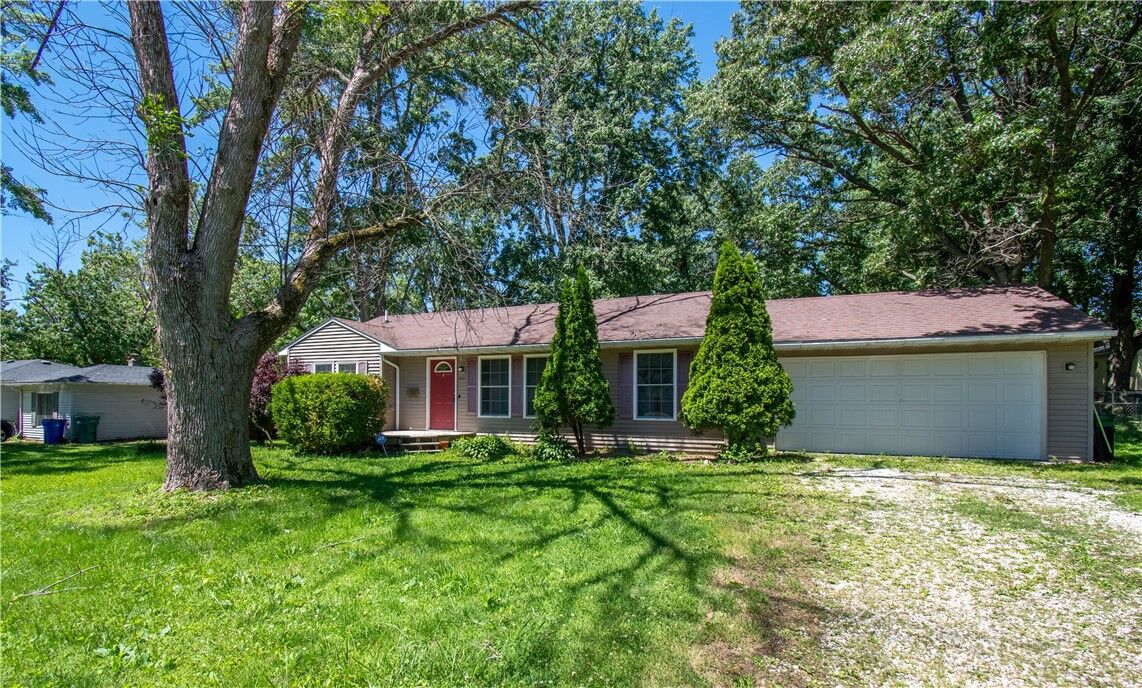 Property Photo: 2325 Richmond Road IL 62521