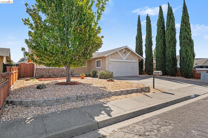 Property Photo: 511 El Mar CA 94585