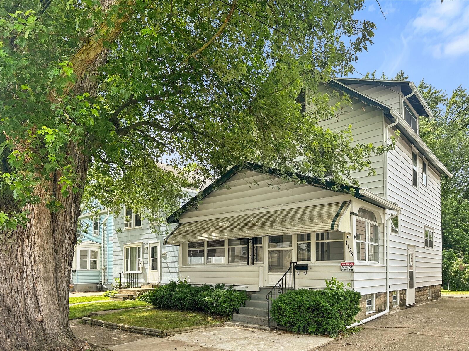 Property Photo: 1126 W 5th Street PA 16507