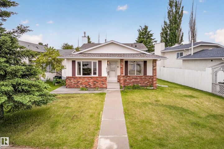 Property Photo: 18351 77 Avenue NW AB T5T 5T7
