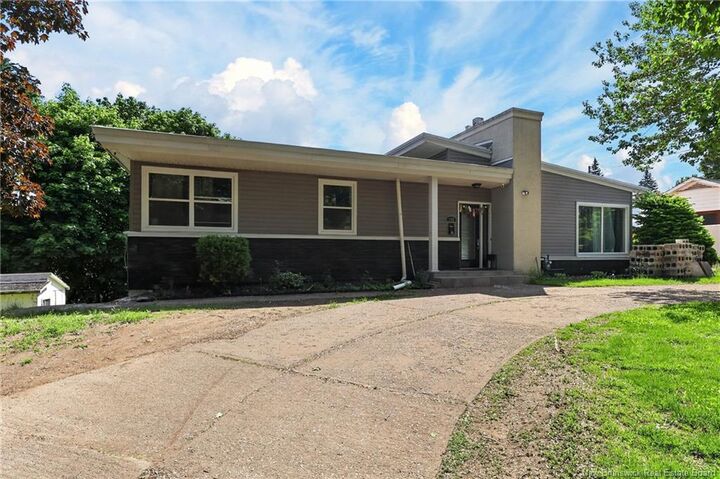 Property Photo:  185 Bromley Avenue  NB E1C 5V5 
