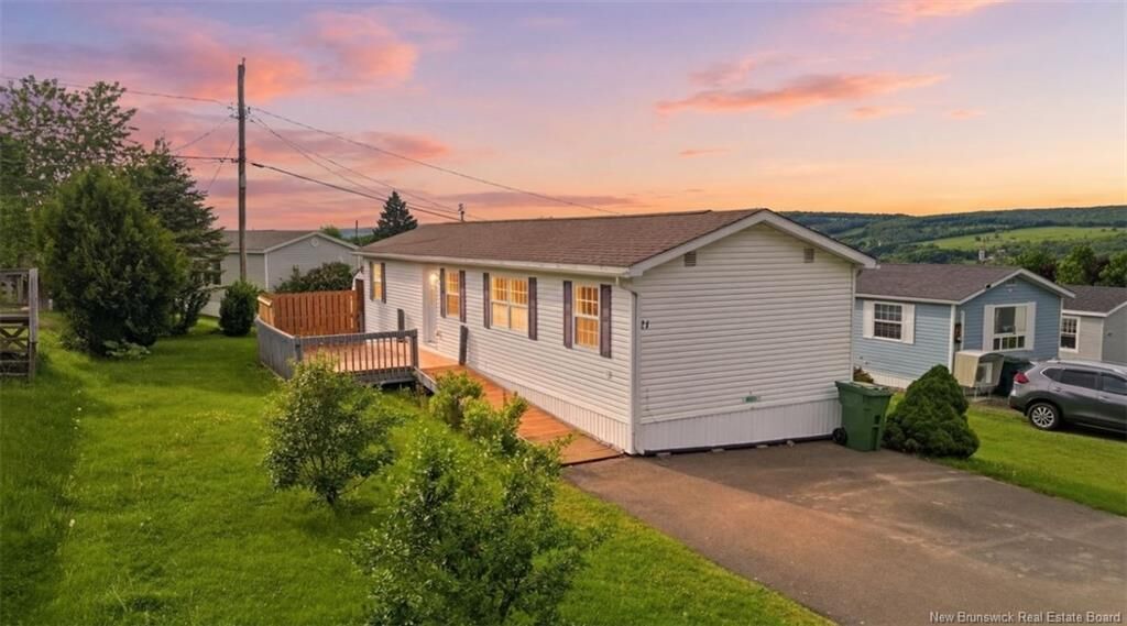 Property Photo:  21 Macintosh Street  NB E3C 1L8 