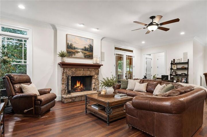 Property Photo:  1110 University Drive NE  GA 30306 