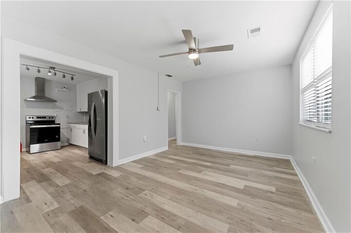 Property Photo:  1307 Elizabeth Avenue SW  GA 30310 