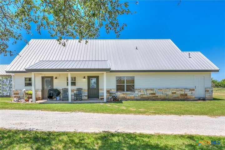 Property Photo:  16967 Cr 290  TX 76890 