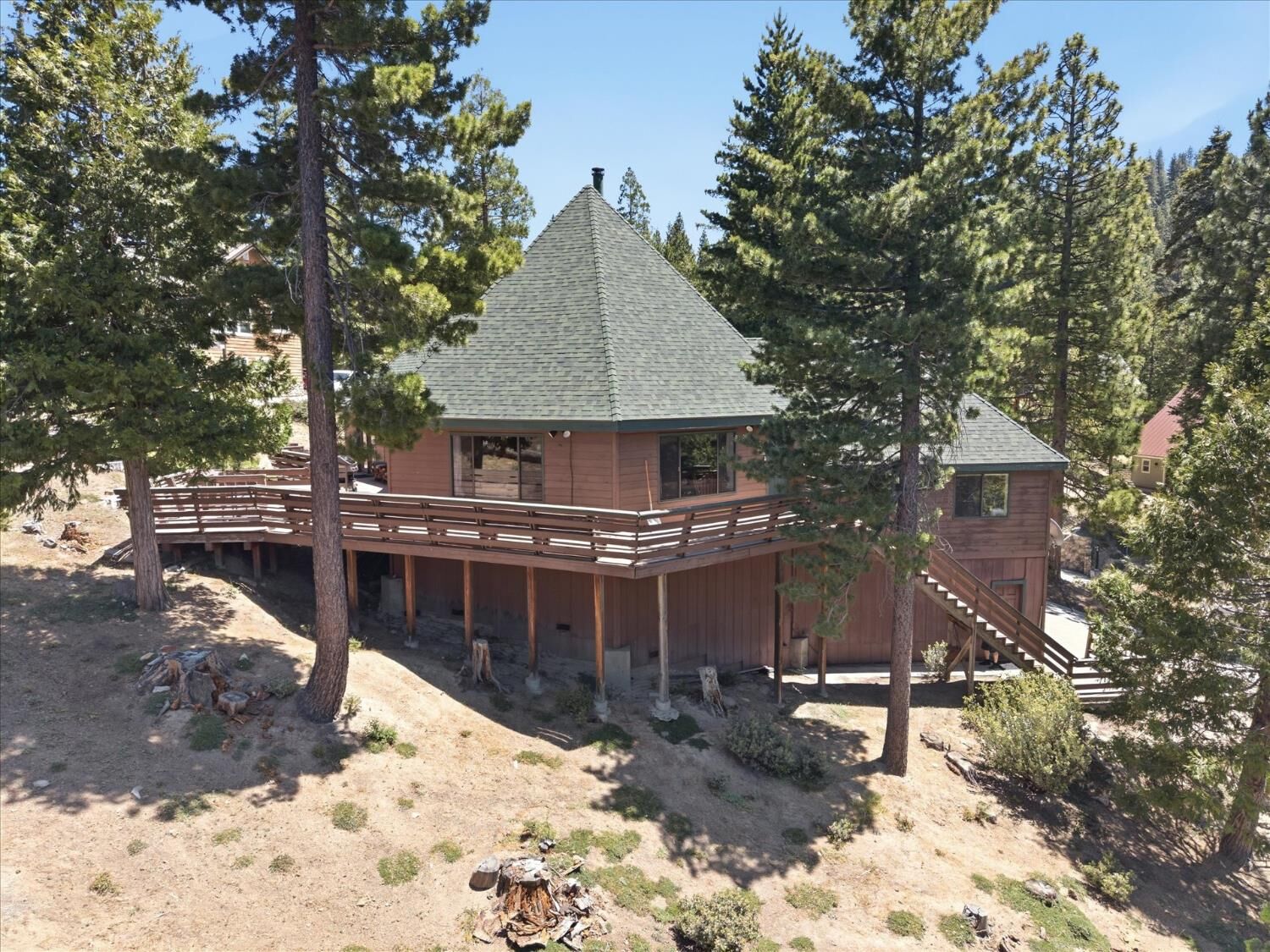 Property Photo: 7273 Yosemite Park Way CA 95389