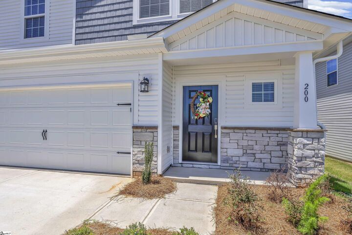 Property Photo:  200 Bean Springs Court  SC 29687 