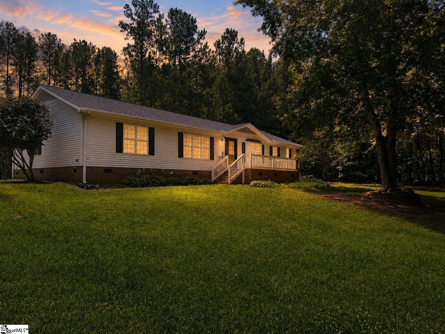 Property Photo:  100 Wrentree Drive  SC 29642 