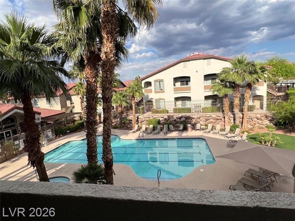 Property Photo: 2305 West Horizon Ridge Parkway 521 NV 89052