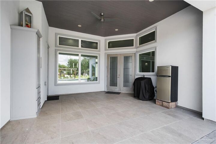 Property Photo:  761 N Kansas City Road  TX 78559 