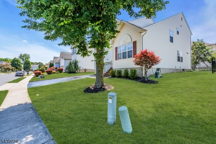 Property Photo:  17 Okeefe Rd  NJ 08807 