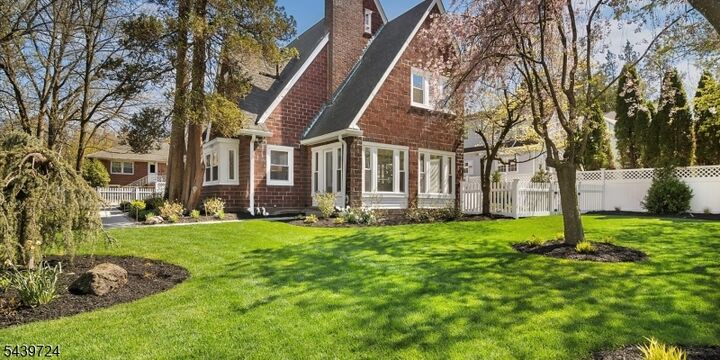Property Photo: 206 Lakeview Ave NJ 07605