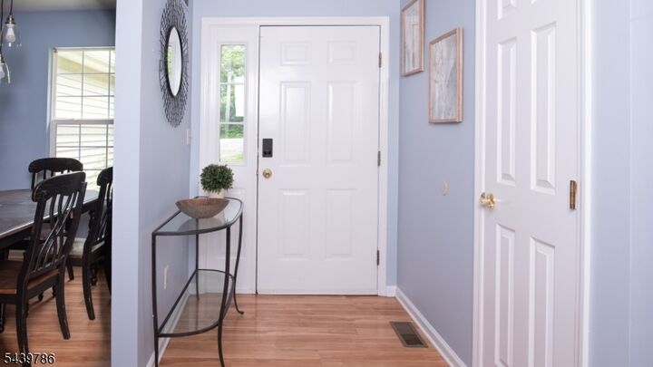 Property Photo:  7 Woodland Hills Dr  NJ 07461 