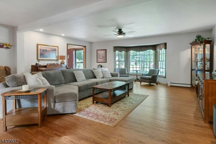 Property Photo: 20 Lark Ln NJ 07438
