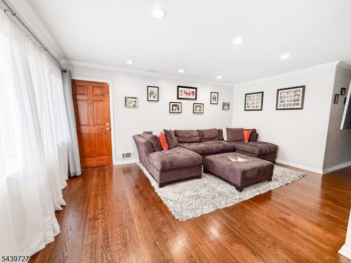 Property Photo:  361 Patricia Ct 1  NJ 07083 