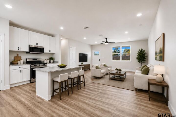 Property Photo: 384 Guadalupe St TX 75757