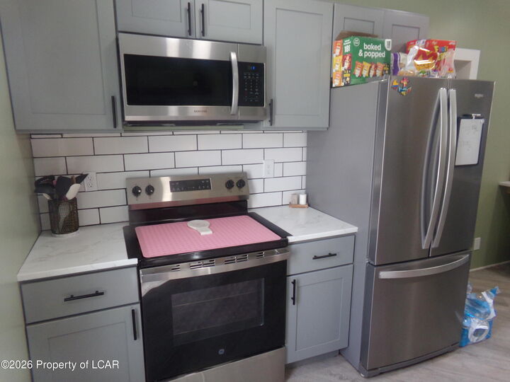 Property Photo:  107 Washington Street  PA 18643 