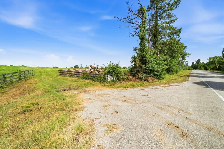 Property Photo:  17133 Fm 149  TX 77356 