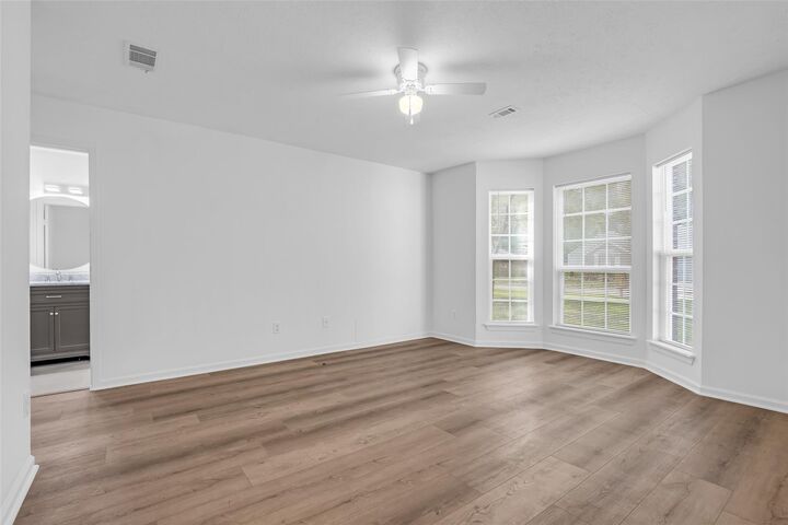 Property Photo: 7 Camberwell Court TX 77380