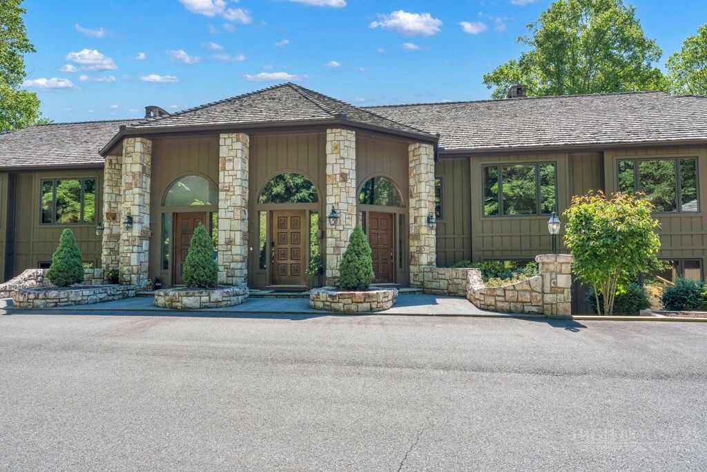 Property Photo:  96 Elk Knob Court A1  NC 28604 