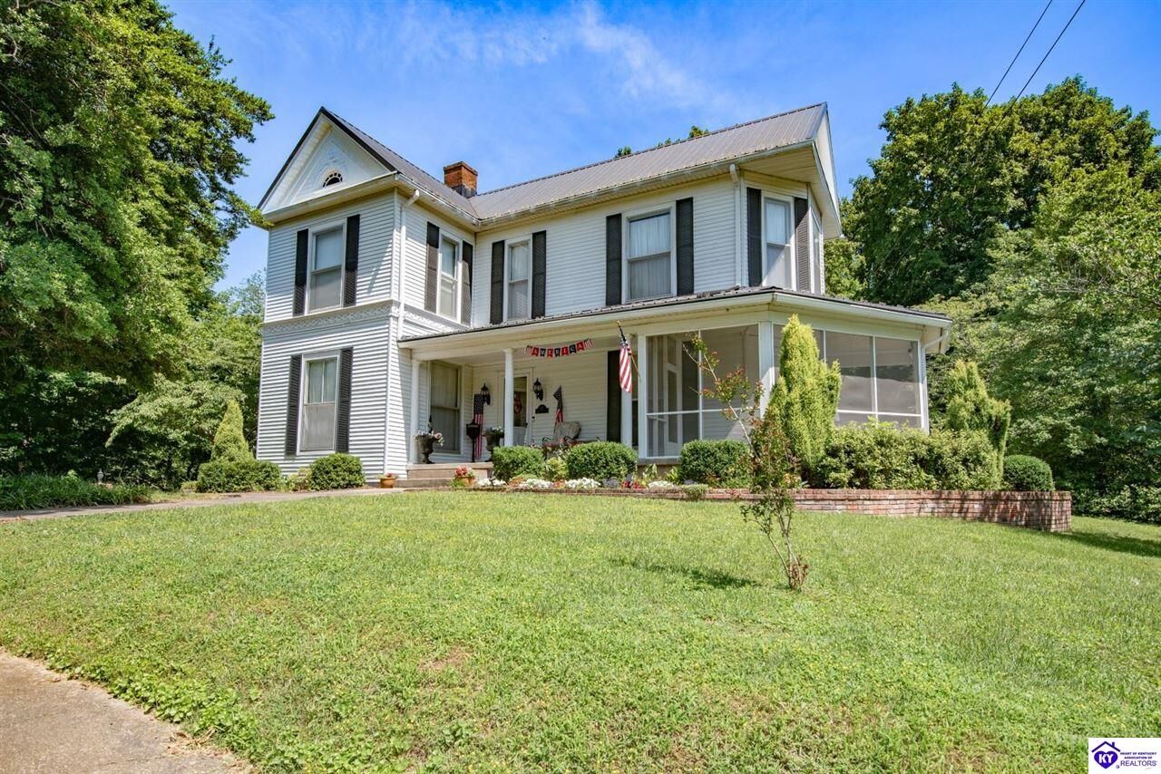 Property Photo: 205 W Chestnut Street KY 42754
