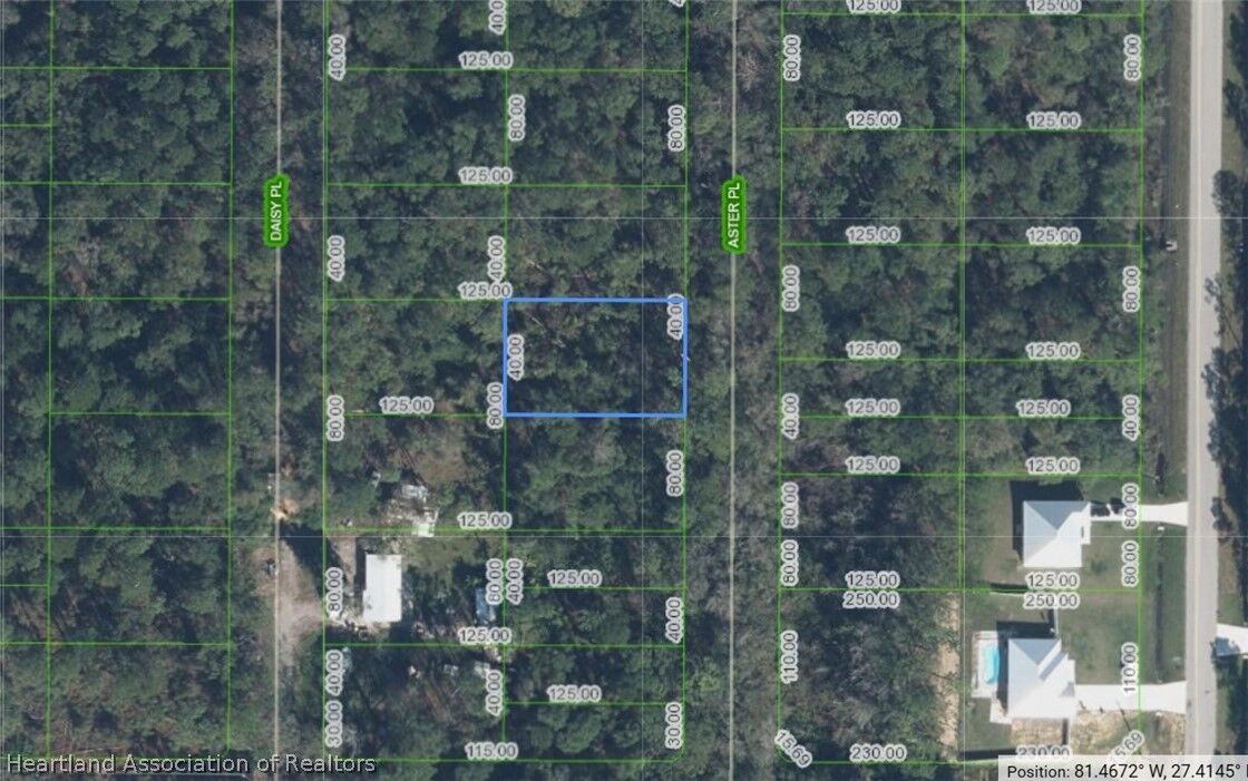 Property Photo:  7101 Aster Place  FL 33875 