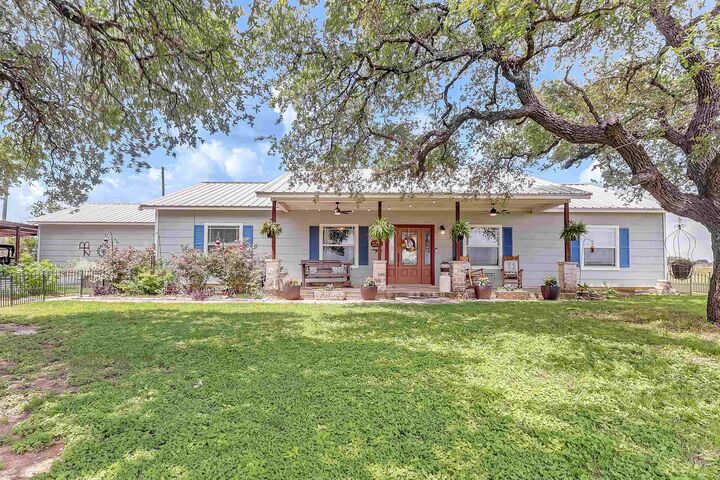 Property Photo:  2271 County Road 112  TX 78611 
