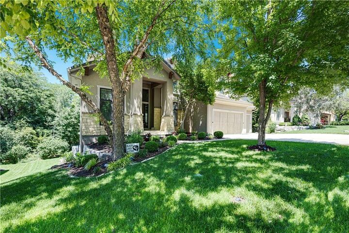 Property Photo:  25312 W 96th Terrace  KS 66227 