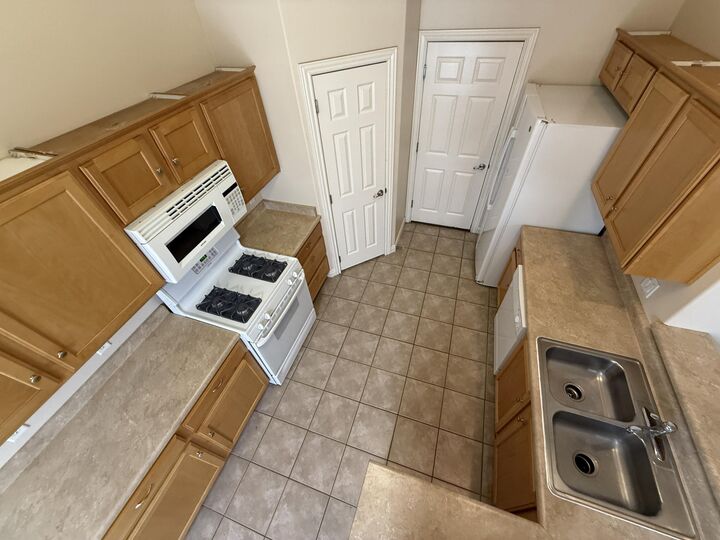 Property Photo:  1434 S Southern View Dr  UT 84720 