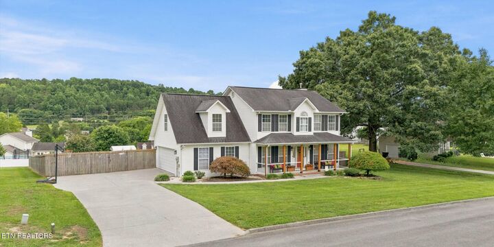 Property Photo: 869 Garners Landing Blvd TN 37865