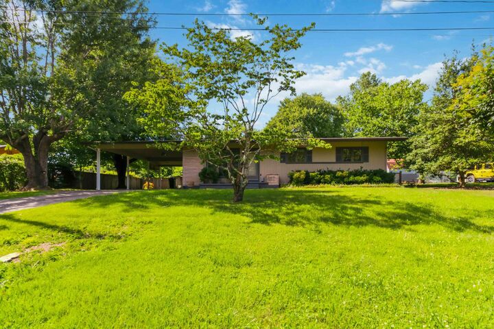 Property Photo: 31 Garland Avenue KY 40701