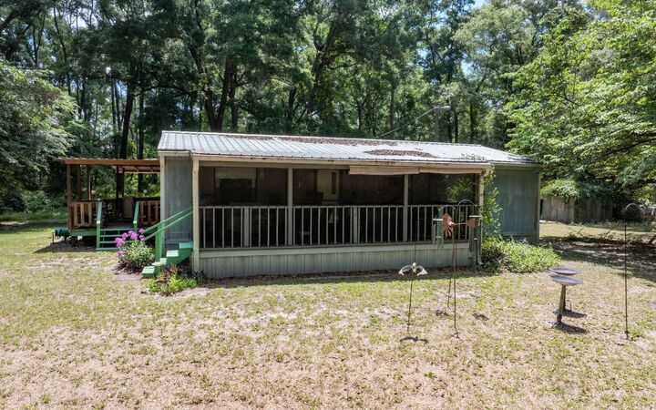 Property Photo: