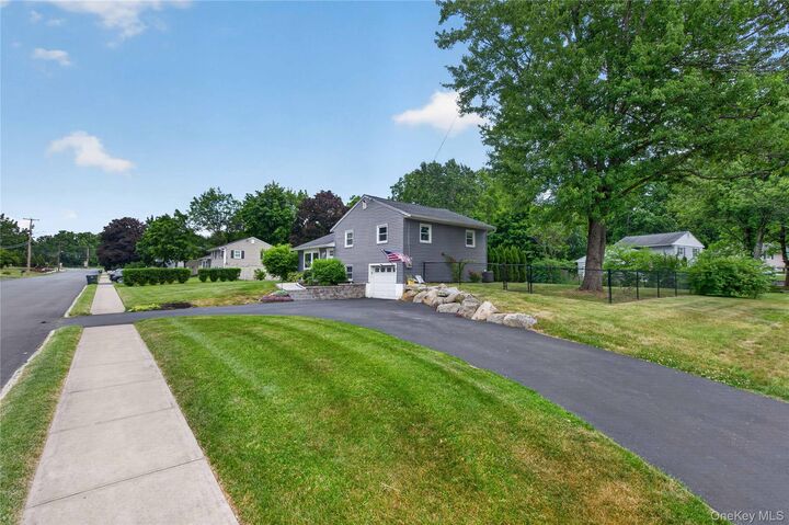 Property Photo: 9 Arbor Drive NY 12550