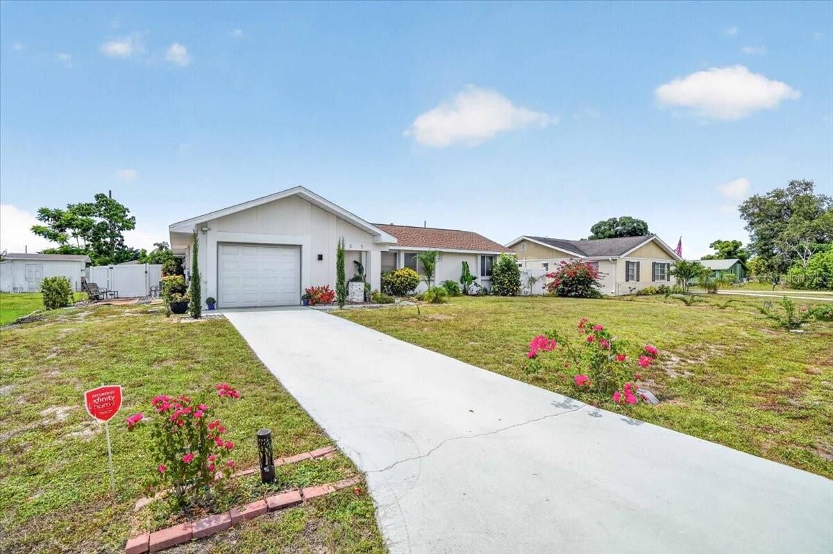 Property Photo: 885 Fairfax Terrace NW FL 33948