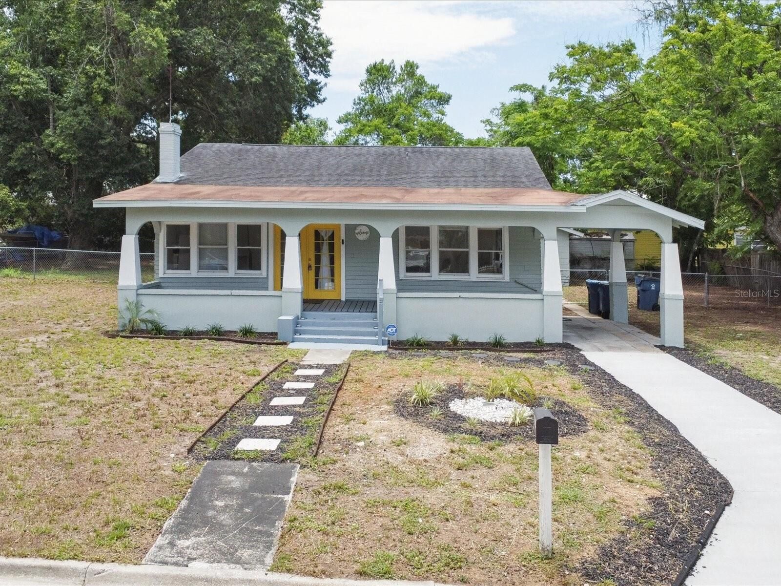 Property Photo:  724 Euclid Avenue  FL 33853 