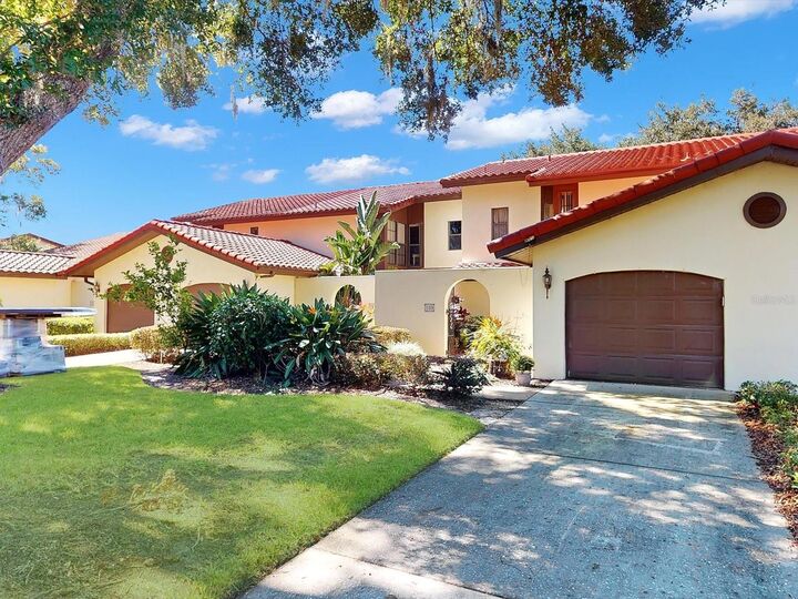 Property Photo: 109 Coventry Lane FL 33844