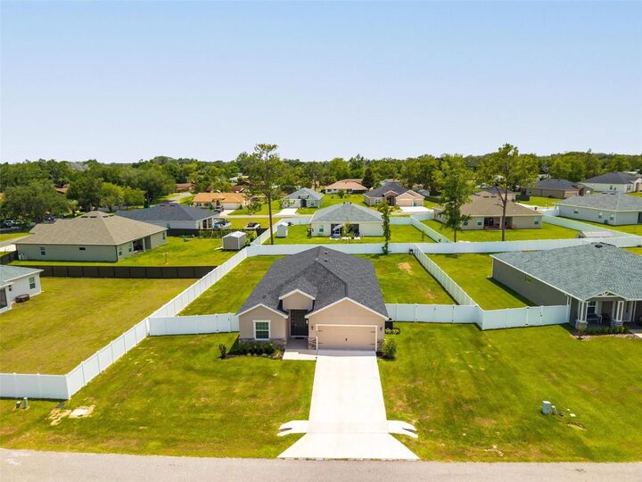 Property Photo: 569 Silver Course Radial FL 34472