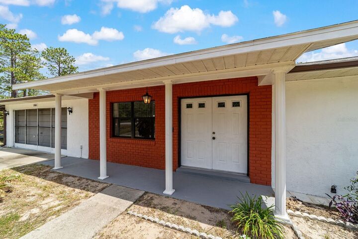 Property Photo: 23063 SW Edgewater Boulevard FL 34431