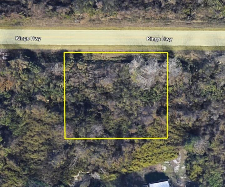 Property Photo: 4265 Kings Hwy FL 32927