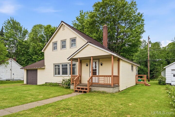 Property Photo: 377 Hemlock Street MI 49879