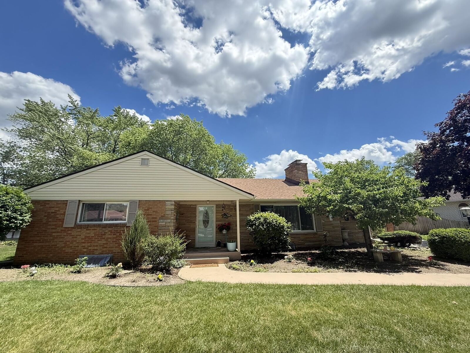 Property Photo:  4673 Morningside Drive  MI 48706 