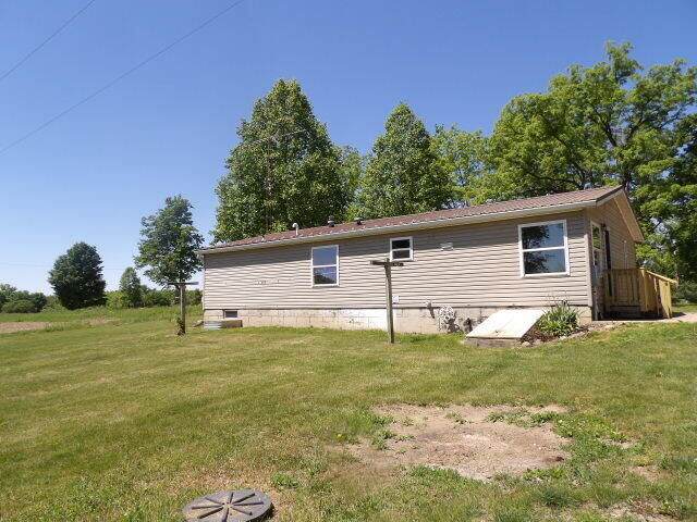 Property Photo: 797 N Snow Prairie Road MI 49094