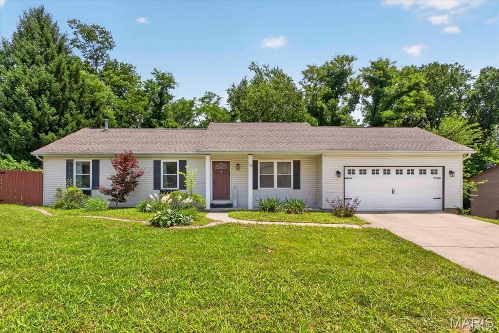 Property Photo: 14 Innsbruck Lane IL 62221