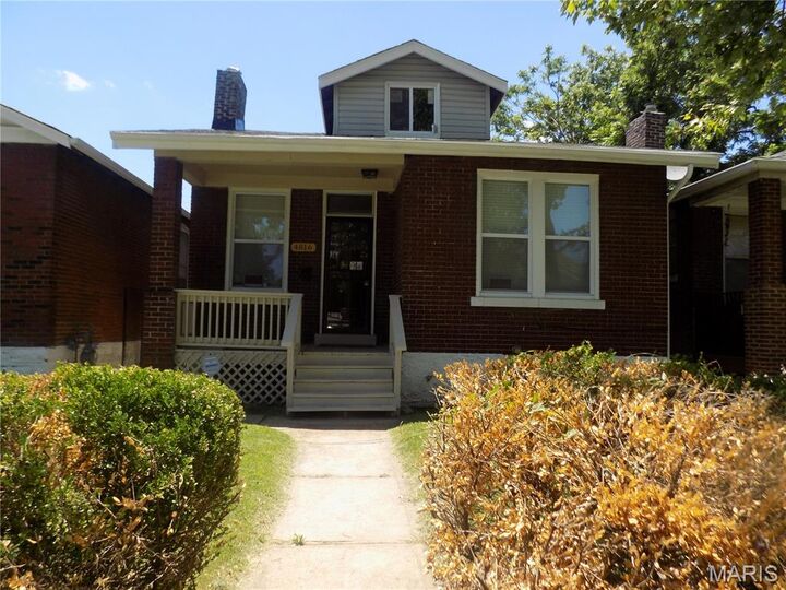 Property Photo: 4816 Sacramento Avenue MO 63115