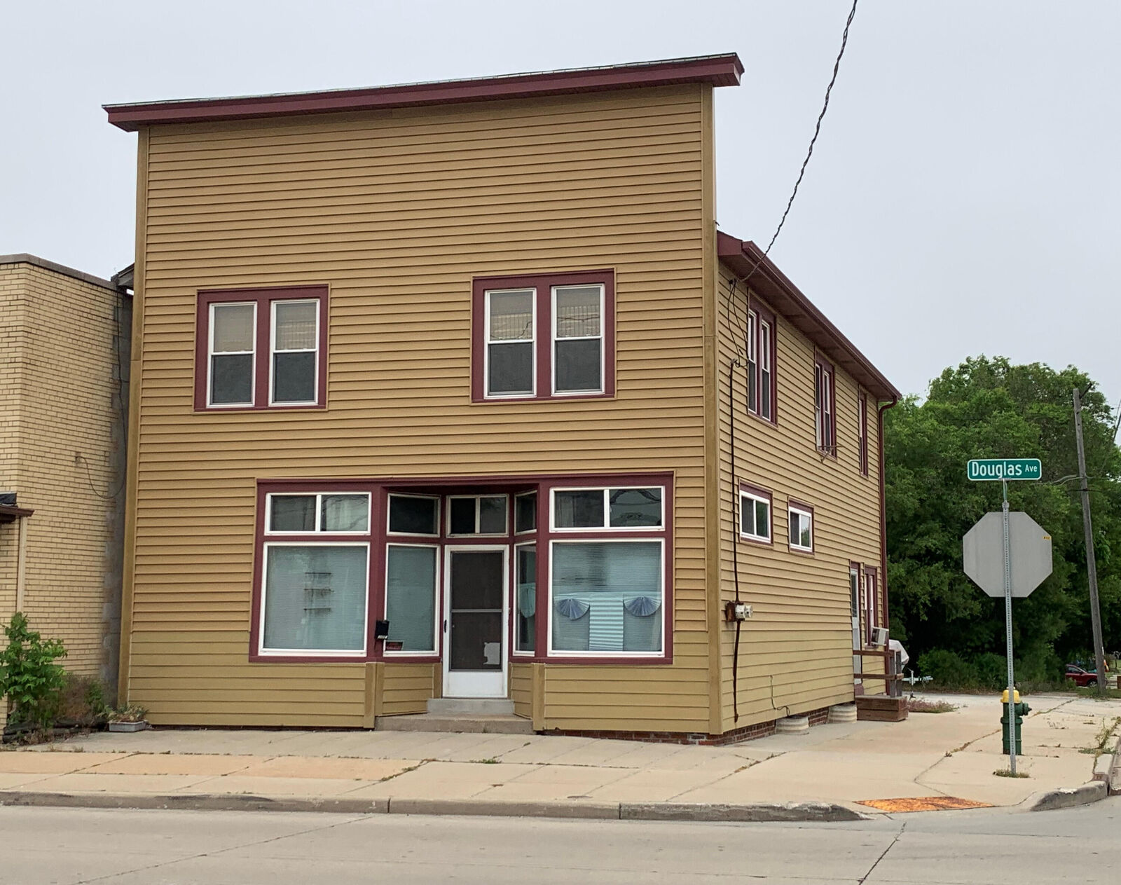 Property Photo: 3401 Douglas Ave WI 53402