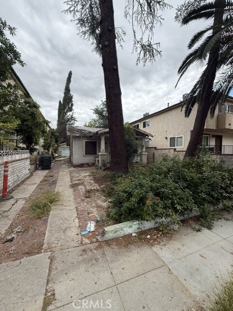 Property Photo:  482 E Santa Anita Avenue  CA 91501 